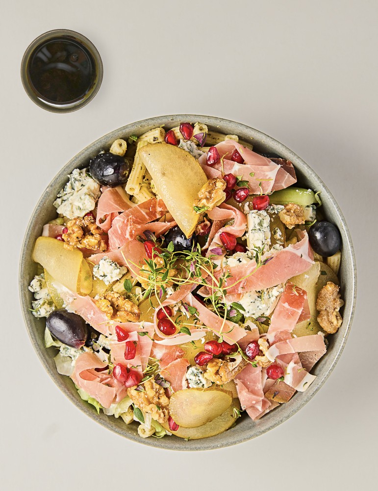 Pastasallad med ädelost & prosciutto | Panini Internazionale